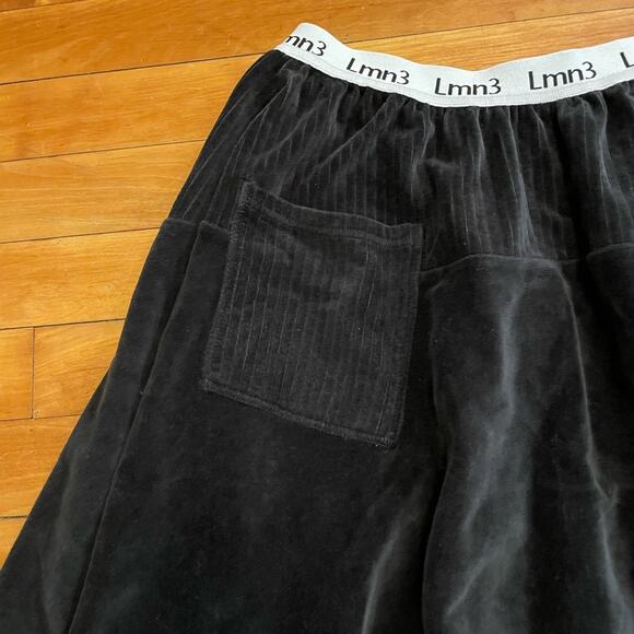 NWT LMN3 Velour Circle Skirt - Picture 2 of 5
